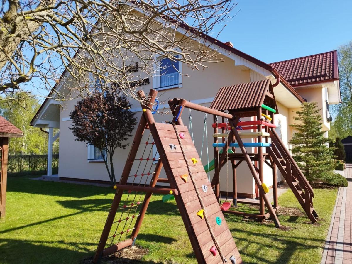 Pod Platanem Otel Rowy  Dış mekan fotoğraf